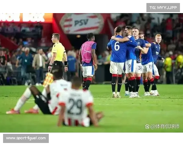 那不勒斯惨遭埃因霍温六球大败 遇历史性失利引发广泛关注